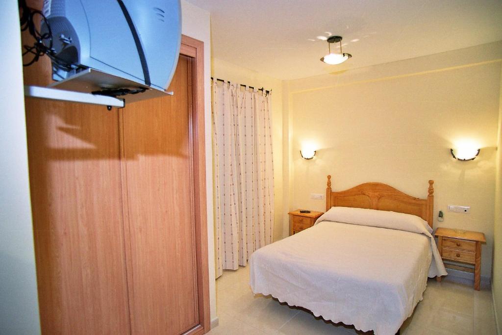 Hostal Restaurante Hermanos Zamora Palma del Río Δωμάτιο φωτογραφία