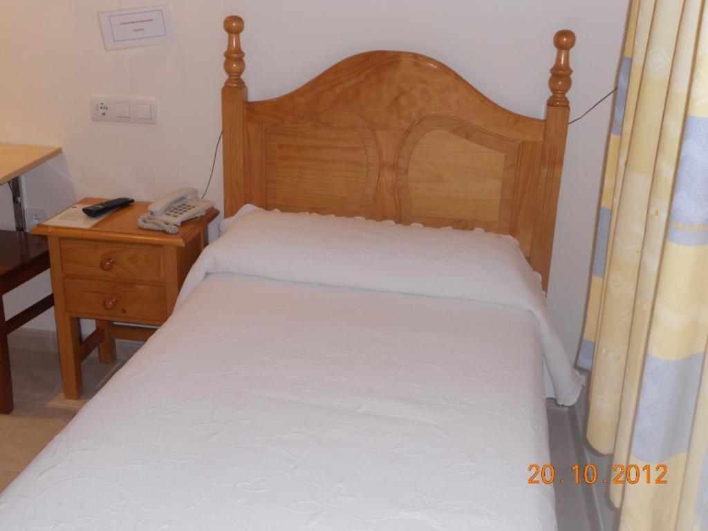 Hostal Restaurante Hermanos Zamora Palma del Río Δωμάτιο φωτογραφία