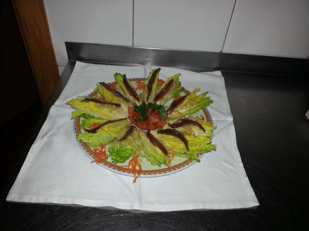Hostal Restaurante Hermanos Zamora Palma del Río Εξωτερικό φωτογραφία